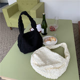 エンボス加工ショルダーバッグ