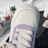 スポーティーカラフルスニーカー