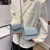 ゴールドチェーンフラップバッグ