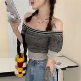 オフショルダーサマーニット