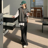 モノトーン柄ベスト