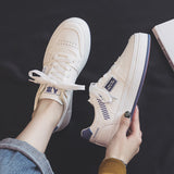 スクールタグスニーカー