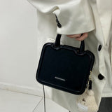 ビスケットショルダーバッグ