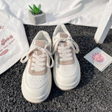 スポーティーカラフルスニーカー