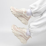 スポーティー厚底スニーカー