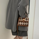 アーガイル柄ショルダーバッグ