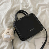 ビスケットショルダーバッグ