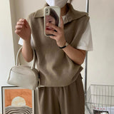 ポロカラーニットベスト