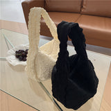 エンボス加工ショルダーバッグ