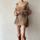 パールボタンカーディガン&ニットワンピセット