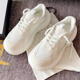 ワントーンスニーカー