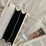 アーガイル柄ショルダーバッグ