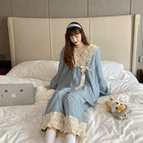 裾レースルームウェア