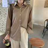 シンプルベーシックシャツ