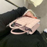 キルティングボックスバッグ