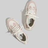 スポーティー厚底スニーカー