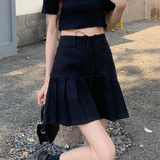 レースアッププリーツスカート