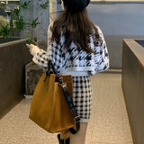 千鳥ニットアップ