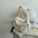 エンボス加工ショルダーバッグ