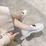 厚底ベルトローファー