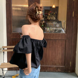 オフショルダーブラウス