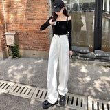 ストレートデニムパンツ