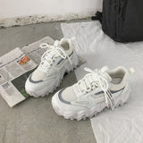 ダッドスニーカー