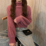 ふわふわハイネックニット