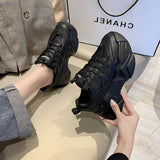 厚底ダッドスニーカー