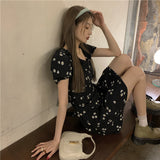 花柄ブラックショートワンピース