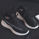 メッシュスニーカー