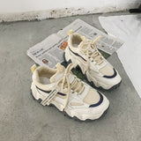 ダッドスニーカー