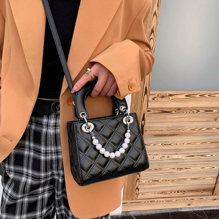 スクエアキルティングミニバッグ – ByU