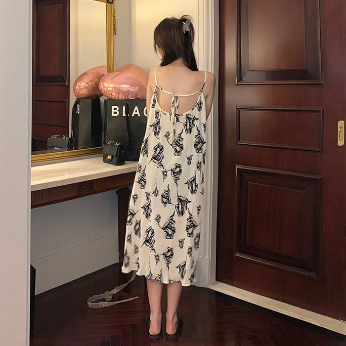 花柄　キャミワンピース　モノトーン　白黒 モノトーンフラワーキャミソールワンピース(2colors)（黒・白